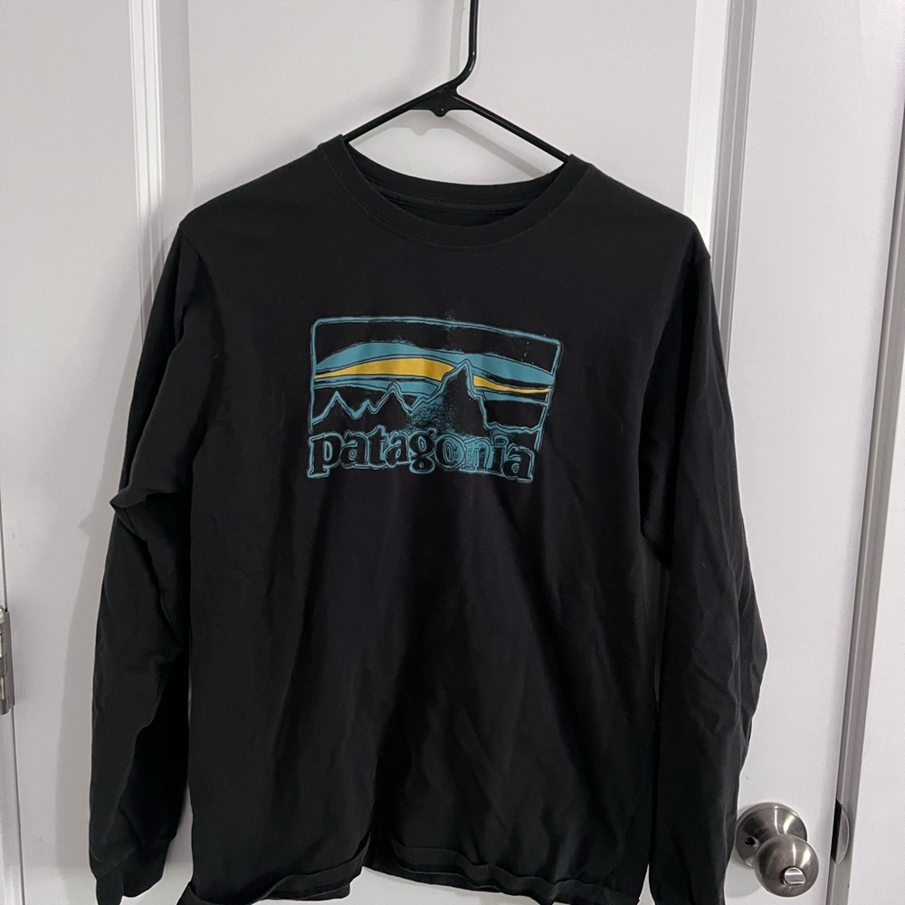 Patagonia long sleeve t-shirt